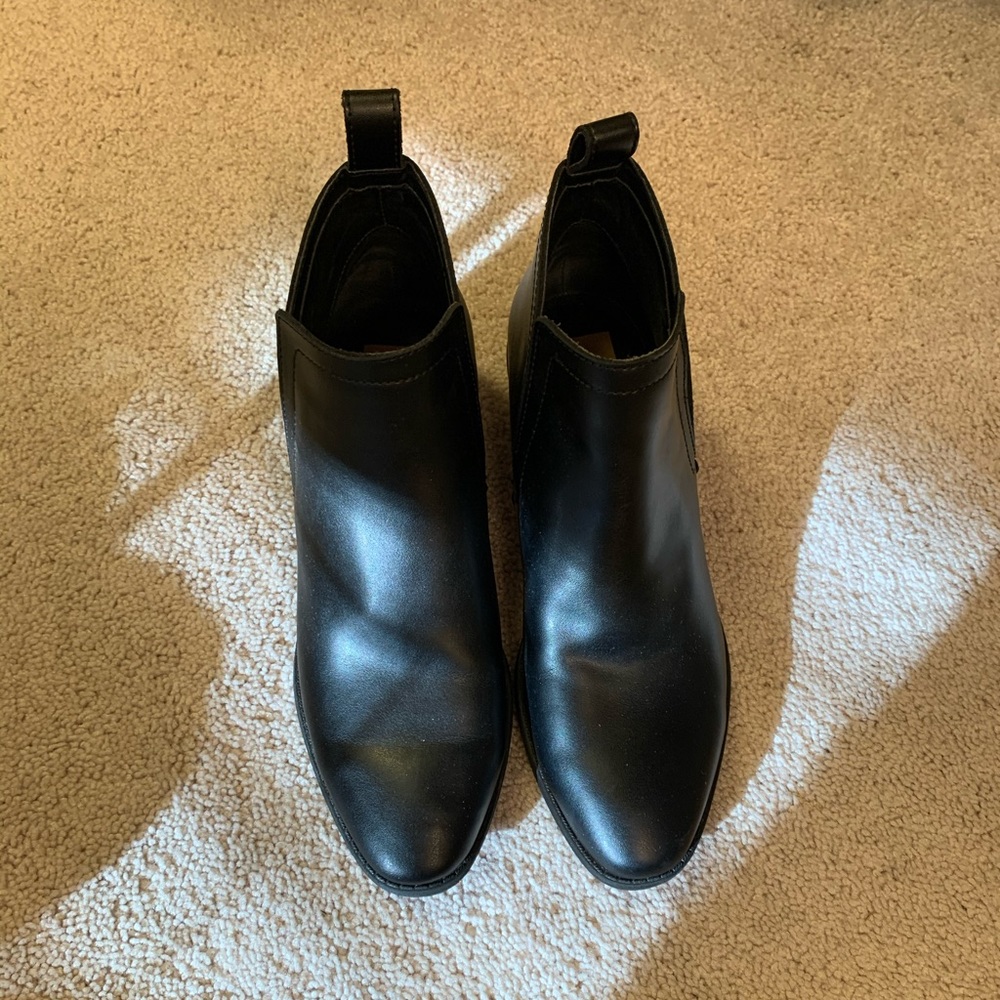 Dolce Vita black booties